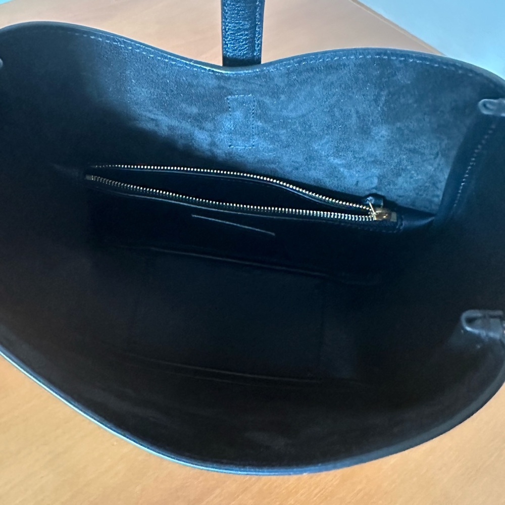 Saint Laurent Le 5 a 7 supple black - Picture 13 of 16